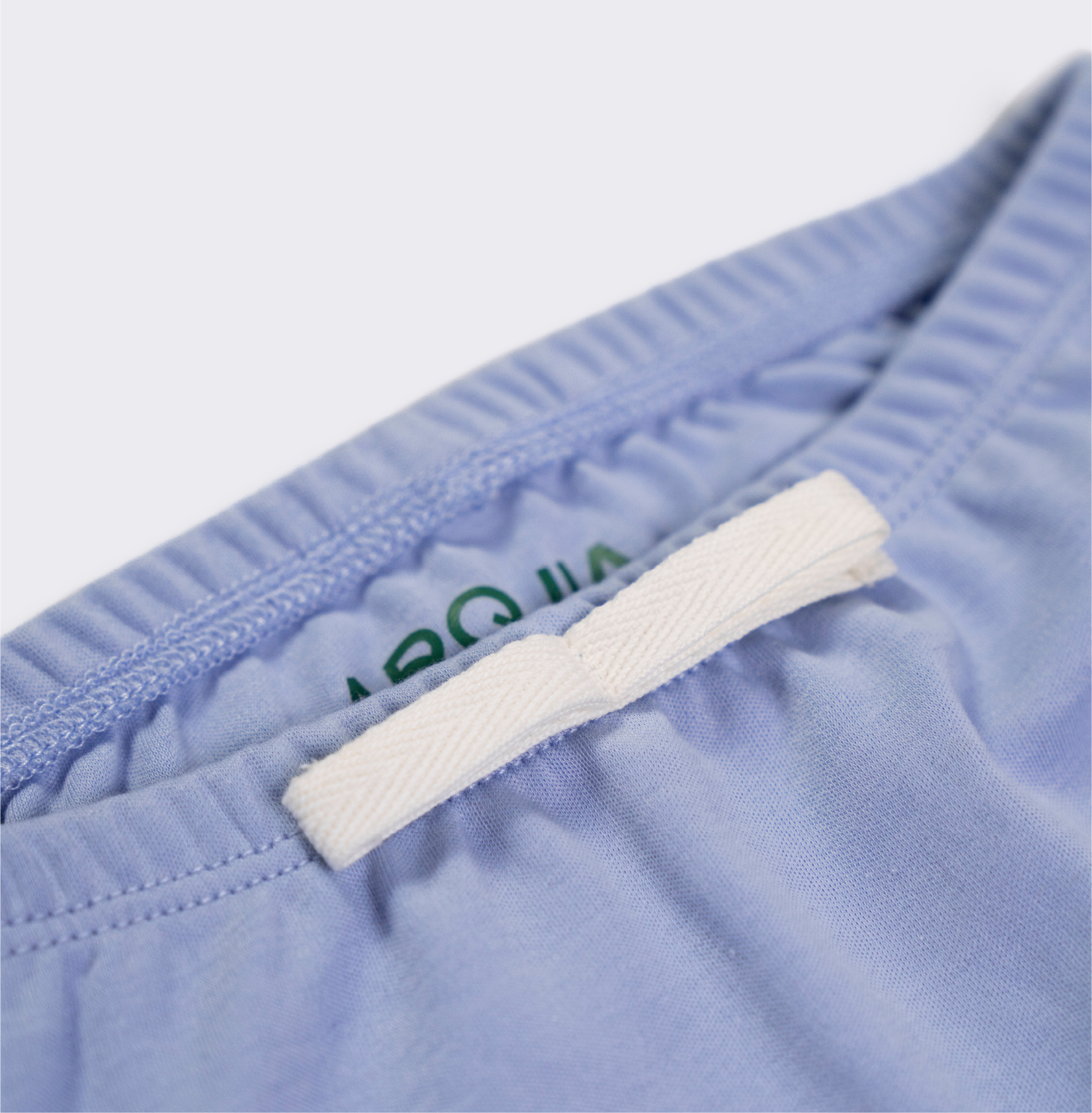 Close up details Arquia Cotton Short Chambray Blue